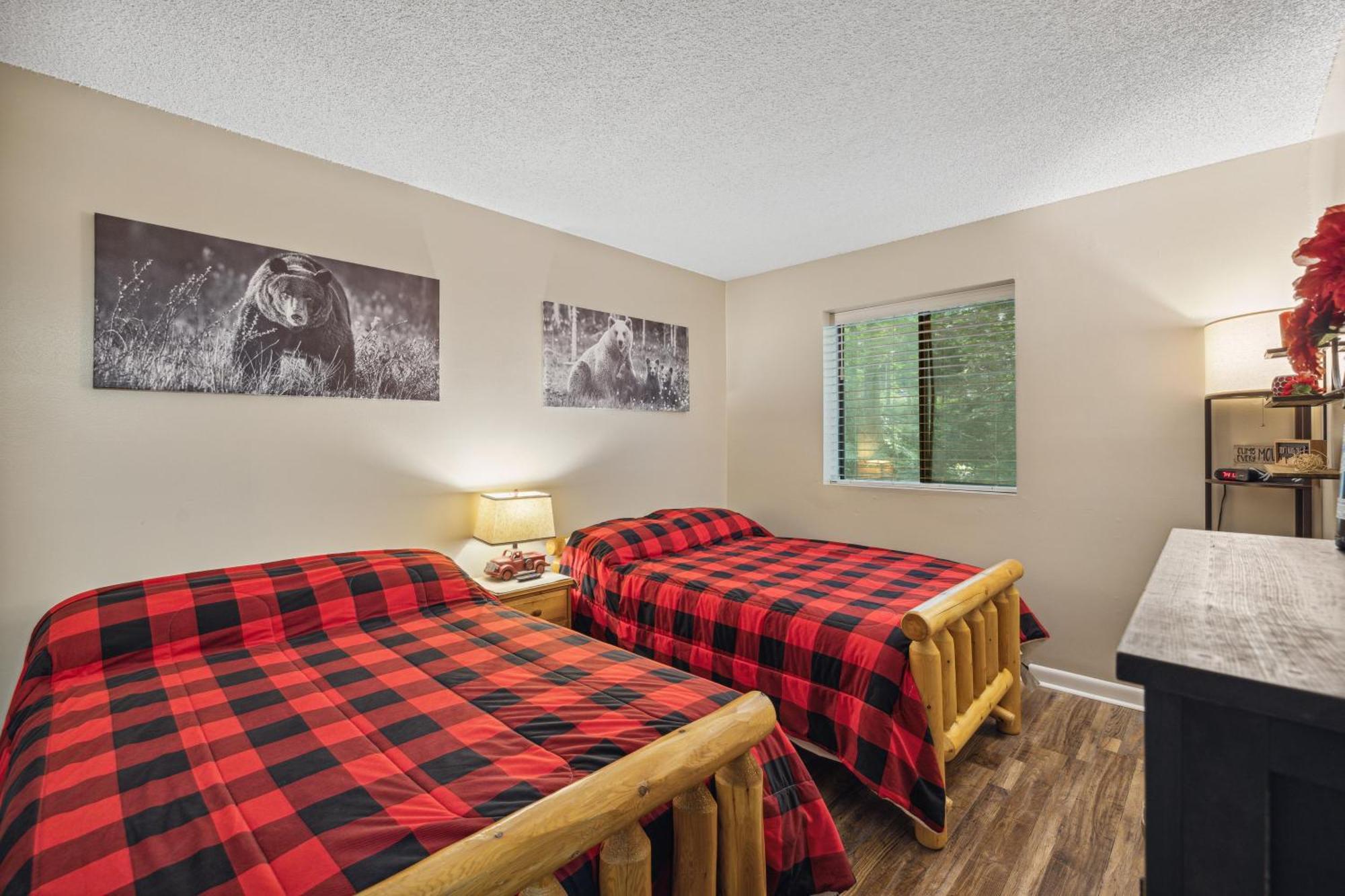 Obear Mountain Is A Newly Updated Condo In Chalet Village Of Gatlinburg! Экстерьер фото